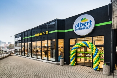 Albert scrubs up with robotics | News - Retail News & More